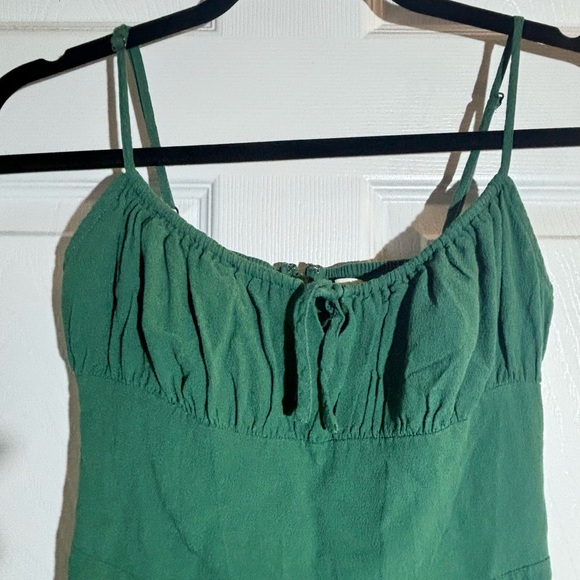 Aritzia | Sunday Best Delilah Dress in Green - Size S
C$40
Size: US S Aritzia - Picture 4 of 5